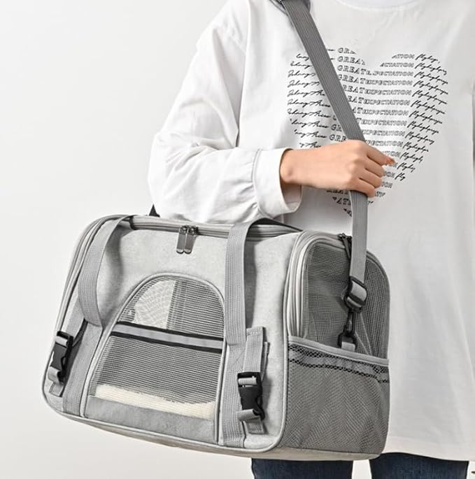 Handheld Crossbody cat Bag,Pet Carrier Bag for Cats and Dogs Up to 20LBs, Soft Cat Carrier Dog Carrier Travel Kitten Carrier with Mat (Grey)