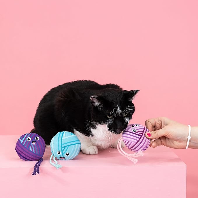 Fringe Studio Plush Cat Toy Set, Time to Unwind, Mini 3 Piece Set, Pet Shop Collection (904030)