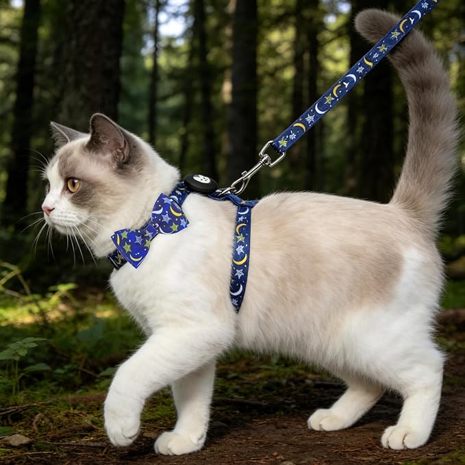 EXPAWLORER Cat Harness and Leash Set with AirTag Holder, Escape Proof Safe Lightweight Adjustable Soft Kitten Harness Set with Bowknot for Small Medium Large Cat Walking Travel Outdoor, Star-Moon