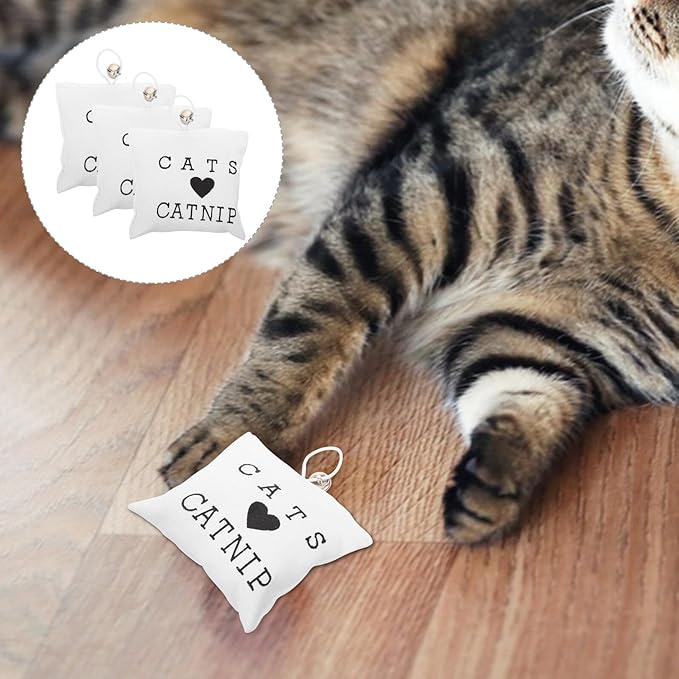 Milisten Catnip 3pcs Embroidered Canvas Catnip Bags Kitten Chew Teeth Cleaning Random Colors for Indoor Cats and Kittens