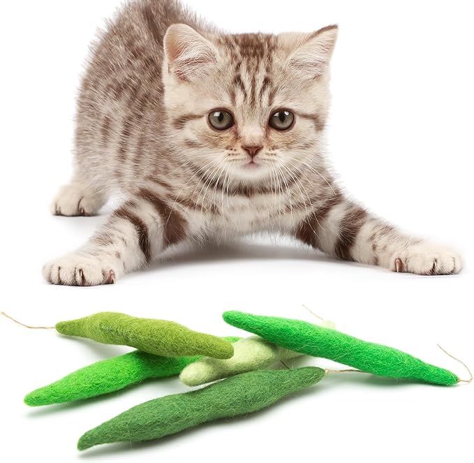 Glaciart One Green Beans Cat Toy β 5 Pcs | Soft Fuzzy Enrichment 100% Natural Wool - Interactive Catnip Play Cat Toy Set - Safe for Pets, Non-AZO Colored Dyes