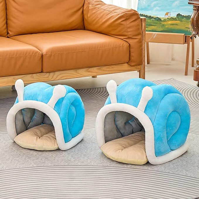 Snail Shape Cat Bed Cave, Cozy Enclosed Hideaway for Indoor Cats & Small Dogs, Warm Winter Covered Bed with Non-Slip Bottom, Cute Cat House Indoor for Kittens to Sleep (S)