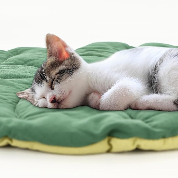 25.2 * 18.5 inch Pet Leaf Shaped Pad, Leaf Shaped Cotton Cats Bed Pad, Breathable Durable Easy to Clean, Cat Beds for Indoor, Cats Mat Bed for Cat and Small Dog Use in Floor,Sofa,Chair,Kennel