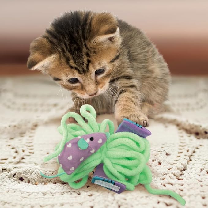 KONG Active Cat Toys – 2 Pack – Durable Interactive Cat Toy Set for Indoor Cats – Promotes Exercise, Hunting Instinct & Play (Scrunchie/Pull-A-Partz Yarnz)