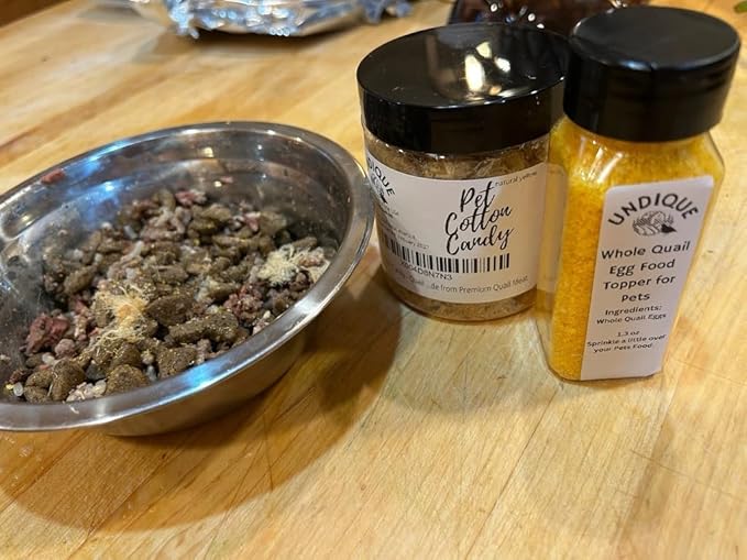 Undique Pet Cotton Candy - All Natural Protein-Rich Fluffy Treat for All Pets, one Ingredient only - Food Topper for picky Eaters or gourmets. Made from Premium Quail Meat
