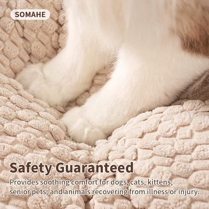 SOMAHE Cat Beds Flat Cat Bed Mat, Premium Plush Cat Mat with Non-Slip Bottom, 1.2" Thick All-Season Kneading Cushion, Machine Washable Anti-Static Pet Bed 15×23Inch, Milk