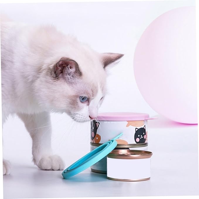 KESYOO 4pcs Pet Food Can Covers with Feeding Spoons Food-grade Silicone Seal Lids for Dog Cat Food Cans Reusable Airtight Sealers Dishwasher Safe Freshness Preserving