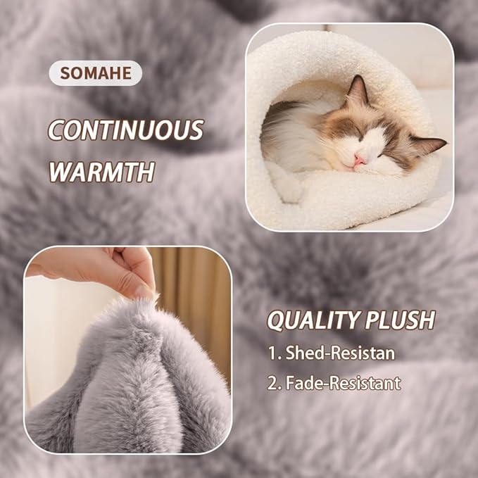 SOMAHE Cat Sleeping Bag for Indoor Cats, Faux Fur Pet Cave Bed & Burrow Nest, Reversible Plush Snuggle Sack, Portable Foldable Mat, Machine Washable, Anti-Static, 21.7"x17.7" Green