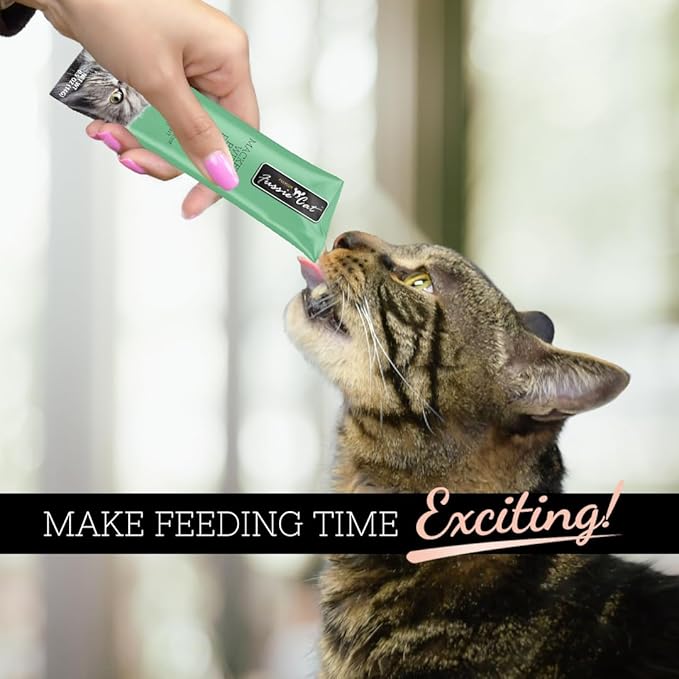 Fussie Cat Mackerel and Beef Puree, lickable cat Treats, 0.5oz Pouch Pack of 4