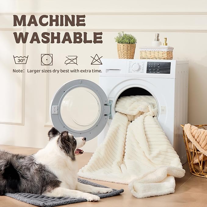 Qeils Waterproof Calming Cat Blanket for Indoor Cats, Noiseless Soft Plush Dog Blanket for Pets, 500GSM Thick Faux Fur Pet Throw, Couch Furniture Protector for Puppy, Charcoal Grey, 25x30IN
