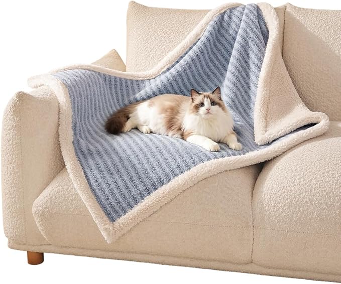SOMAHE Cat Blankets for Indoor Cats, Faux Fur Pet Blankets for Cats, Washable Kitten Blankets, Soft Plush Reversible Throw Furniture Protector 21"X 18" Blue