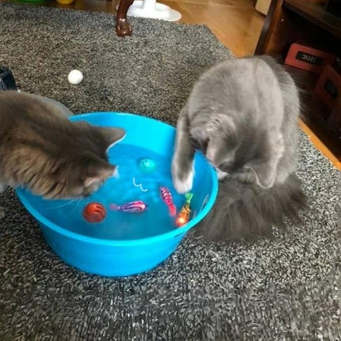 Swimming Fish Toy for Cats,Glowing Waterproof Cat Water Toy with Adjustable Speed and Realistic Motion,Twist Tail in a Lifelike Manner,Fun for Bathtub, Aquarium Decor, Pool (6)