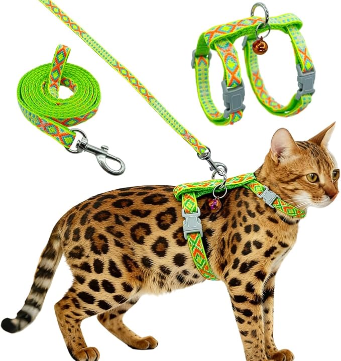 Freezx Cat Harness and Leash Set - Adjustable Escape Proof Cat Harness for Safe Walking - Lightweight Soft Travel Kitten Harness for Small Medium Cats
