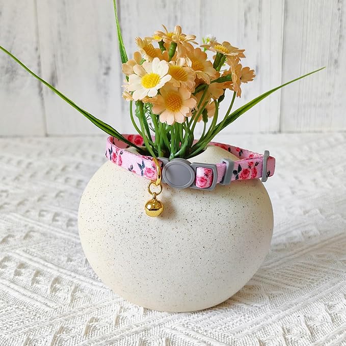 Breakaway Cat Collar, Floral Pattern, Safe Release Buckle, Clear Bell, Polyester Material, for Adult Cats.(Pink Rose)