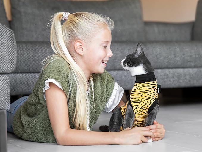 Suitical Cat Recovery Suit for Spay, Neuter, Suture, Incision, & Skin Conditions - Breathable Fabric with Back Opening - 16.9-20.1 Inches Neck to Tail, 23-34 Inches Chest - S, Tiger Print