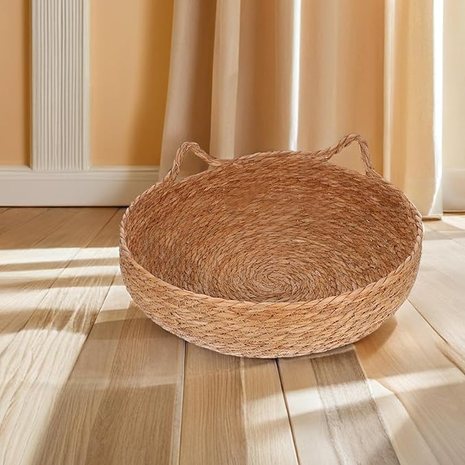 Kisangel Handwoven Cat Bed Cozy Round Pet Nest for Indoor Use Natural Material Cat Sleeping Nest for Kittens and Small Dogs Stylish Aesthetic Design for Comfort and Security