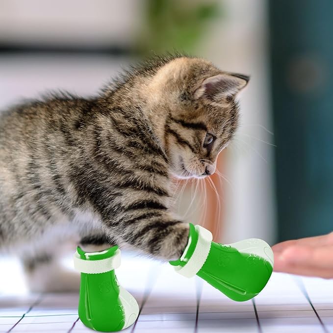 Gosknor 4pcs Cat Feet Covers, Adjustable Anti-Scratch Anti-Bite Silicone Kitten Paw Claw Caps Boots for Nail Trimming Bathing Checking Multifunctional Pet Grooming Protector Products (Green White)