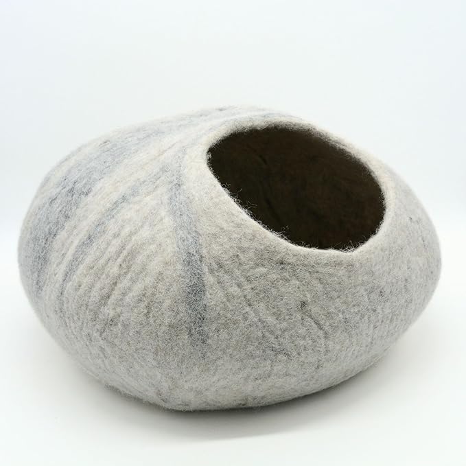 Handmade Wool Cat Bed for Cats Upto 18 pounds- Round Cat House- Premium Quality Cat Caves Free from Harmful Dyes (White, 40 cm)