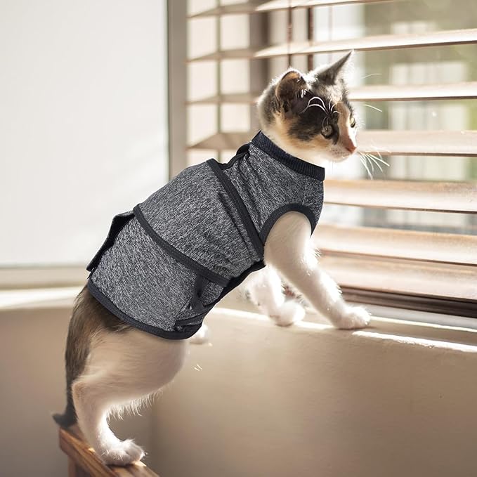 Pet Anxiety Jacket, Calming Vest with Adjustable Hook and Loop for Cats and Dogs, Soft Polyester Cotton Blend Fabric for Stress Relief During Thunder Fireworks and Travel