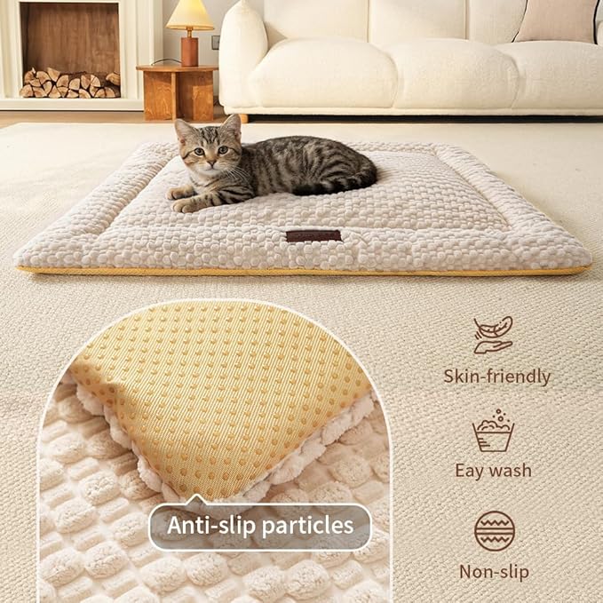 SOMAHE Cat Beds Flat Cat Bed Mat, Premium Plush Cat Mat with Non-Slip Bottom, 1.2" Thick All-Season Kneading Cushion, Machine Washable Anti-Static Pet Bed 15×23Inch, Milk