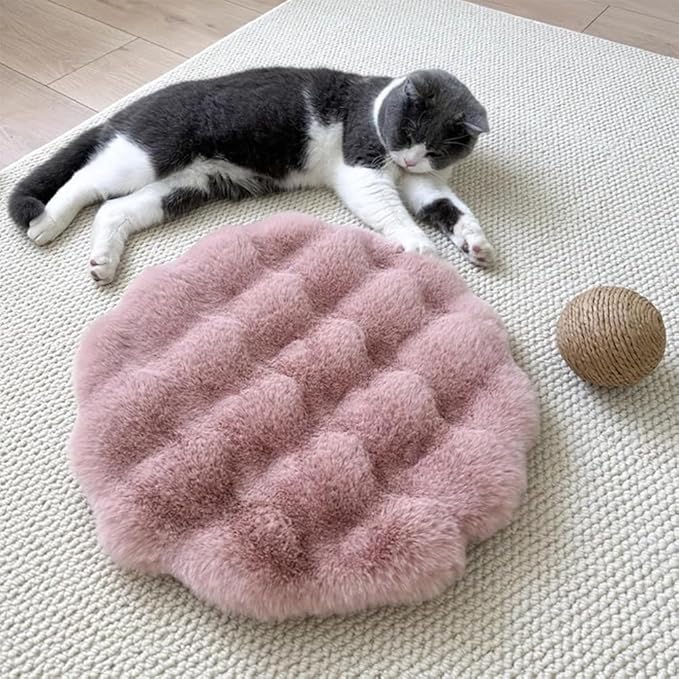 Pet Cushion Pad, Self-Warming Faux Fur Dog and Cat Bed for Indoor Pets, Cozy Plush Round Kennel Pad for Cage with Non-Slip Bottom, Winter Cat Mat Bed for Kneading (Pink,17.7in Round)