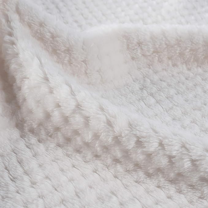 Warm Soft Fuzzy Dog or Cat Blanket, Plush Fleece Throws for Puppy, Kitten, Medium, Large Dogs - Ivory (S/24" x 32")
