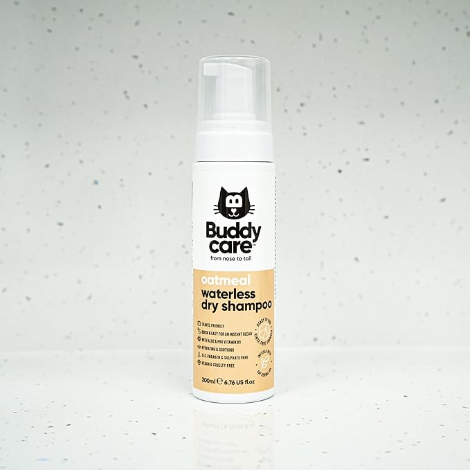 Oatmeal Waterless Dry Cat Shampoo - Deep Cleansing Shampoo for Cats - Oatmeal Scented - with Aloe Vera and B5 (5.75oz)