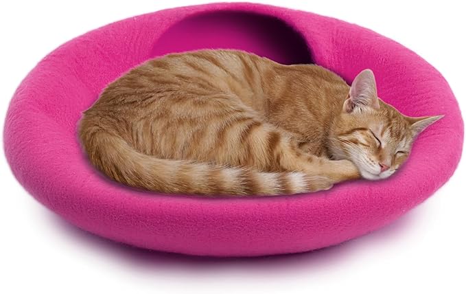 Woolygon Premium Felt Cat Cave Bed – Wool Kitty Beds Handcrafted Kitten Caves Bed for Indoor Cats - Made from Merino Wool, Foldable Cat Hideaway Covered Cat House Pod (Pink Plain)