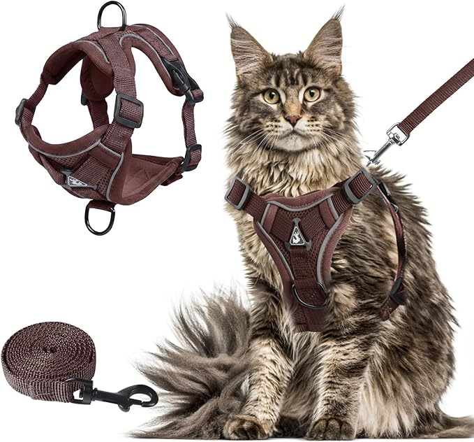 Wanheart Summer cat Chest Harness and Leash, Anti-Escape Adjustable Soft mesh cat Leash and Chest Harness Set for All Types of Cats cat Vests (Brown, XL:16.5-22.04lb)