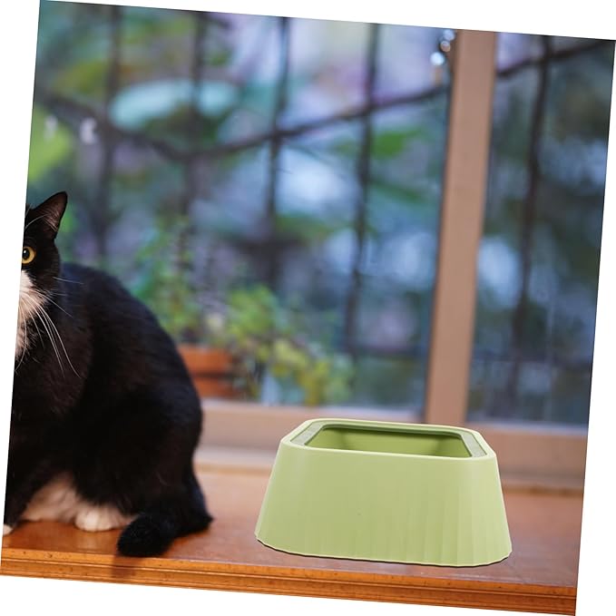 POPETPOP Pet Floating Water Bowl for Dogs Cats Spill Design Plastic Keeps Area Tidy Encourages Hydration for Small Dogs and Cats