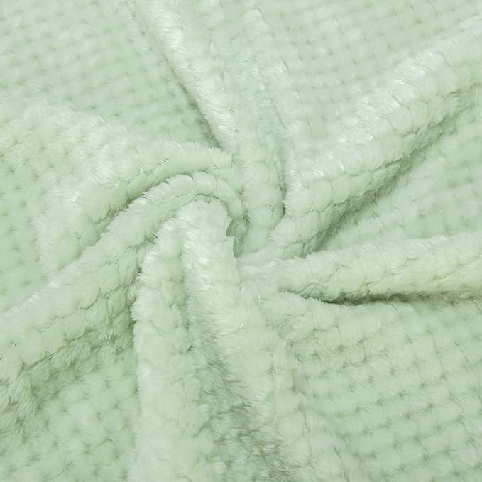 Warm Soft Fuzzy Dog or Cat Blanket, Plush Fleece Throws for Bed, Couch, Sofa, Travel (S/24" x 32", Multicolor 1)