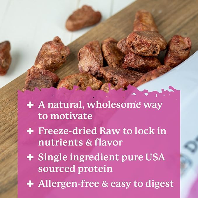 Dr. Harvey's Chicken Hearts Freeze Dried Training Cat Treats with Real Chicken Hearts for Cats, 7 Ounces