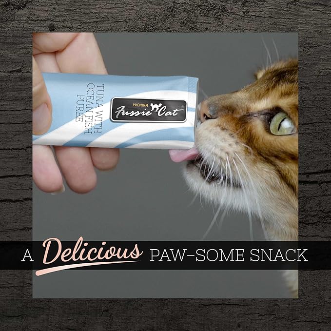 Fussie Cat Tuna with Ocean Fish Puree, lickable cat Treats, 0.5oz Pouch Pack of 4