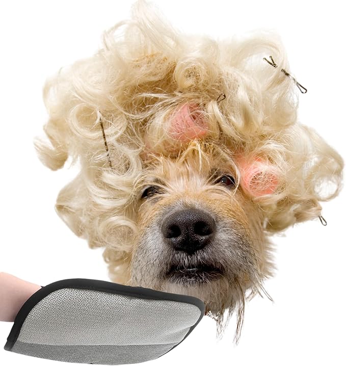 Pet Hair Remover Glove for Dogs and Cats, Reusable Grooming Mitt, Deshedding Hair Removal Brush for Furniture, Carpet, Couch and Car Seat Cleaning, Gentle Soft Pet Grooming Tool