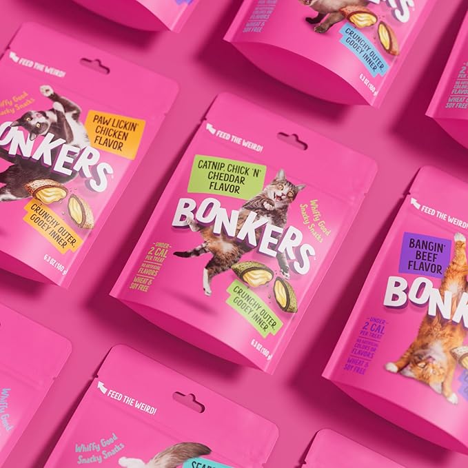 Bonkers Bites Catnip & Chick 'N' Cheddar Flavor Crunchy & Soft Treats for Cats, 30oz Tub