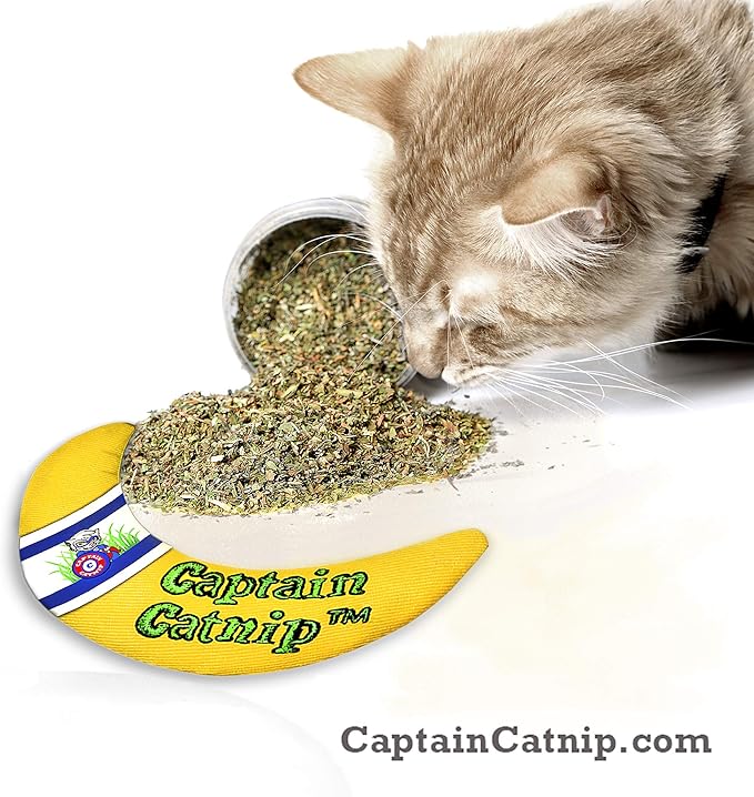 Captain Catnip Cat Banana Toy, Kitten Interactive Toy, Fun Playing Cat Toy, Filled with Organic Catnip for Indoor Cats