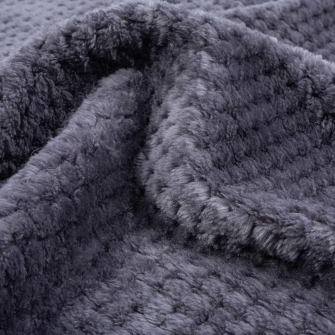 Warm Soft Fuzzy Dog or Cat Blanket, Plush Fleece Throws for Puppy, Kitten, Medium, Large Dogs - Purple (40" x 48")