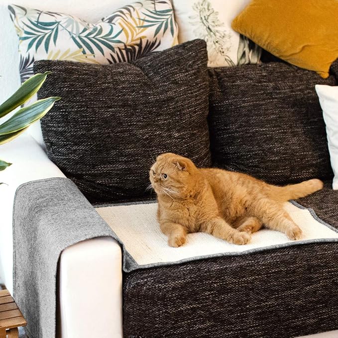 Navaris Cat Scratch Mat Sofa Protector - Natural Sisal Furniture Protector Scratching Pad for Cats - Scratch Carpet for Bed, Chair