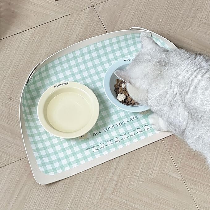 Scratch-Resistant Pet Bowl Mat, PU Placemat for Dogs & Cats, Spill-Proof Design with Easy Maintenance PU Leather Pet Feeding Mat