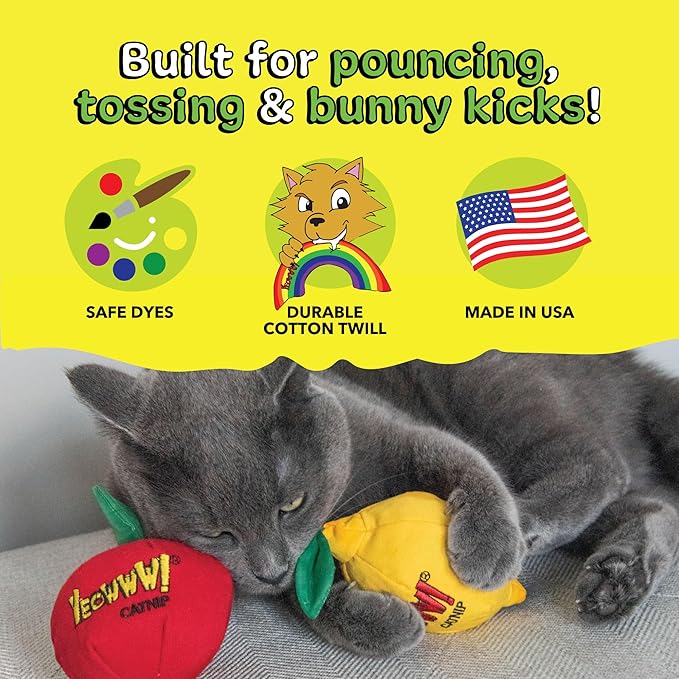 Yeowww! Catnip Toy, Apple