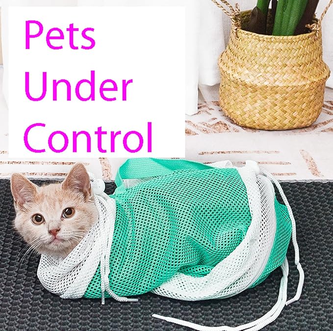 Adjustable cat Shower Bag for Bathing, Nail Trimming, and Medicine - Breathable Restraint Bag to Prevent Bites and Scratches