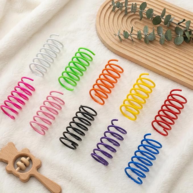40Pcs 10 Colors Cat Spring Toys Cat Spiral Springs Cats Interactive Toys Kittens Toy Plastic Coil for Indoor Cats Swatting Self-Play Biting Hunting