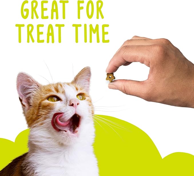 Friskies Purina Natural Cat Treats,Party Mix Natural YUMS with Wild Caught Tuna and Added Vitamins,Minerals and Nutrients - 20 oz. Canister,(Pack of 2)