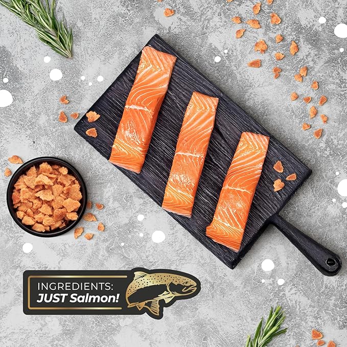IKAI - 100% Natural Flakes Cat Treats - Single Ingredient: Patagonian Salmon from Chile, Hypoallergenic, with Omega 3 & 6 for Healthy Skin & Glossy Coat, Dehydrated, Grain-Free - 1.41 Oz (14)