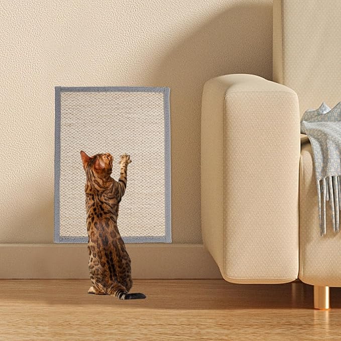 VOSAREA Cat Scratching Pad Sofa Protector with Spiral Nails 30x40cm Indoor Cat Scratch Lounger Furniture Scratch Deterrent Mat for Couch and Bed