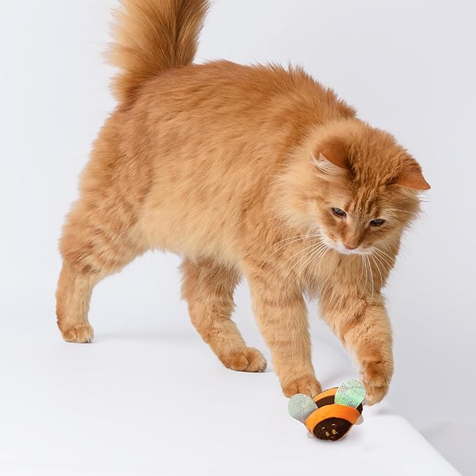 Pounce & Purr® Plush Cat Toys, Catnip & Silvervine Infused, Shiny Iridescent Accents, Interactive Play Toys for Cats & Kittens (Bee)