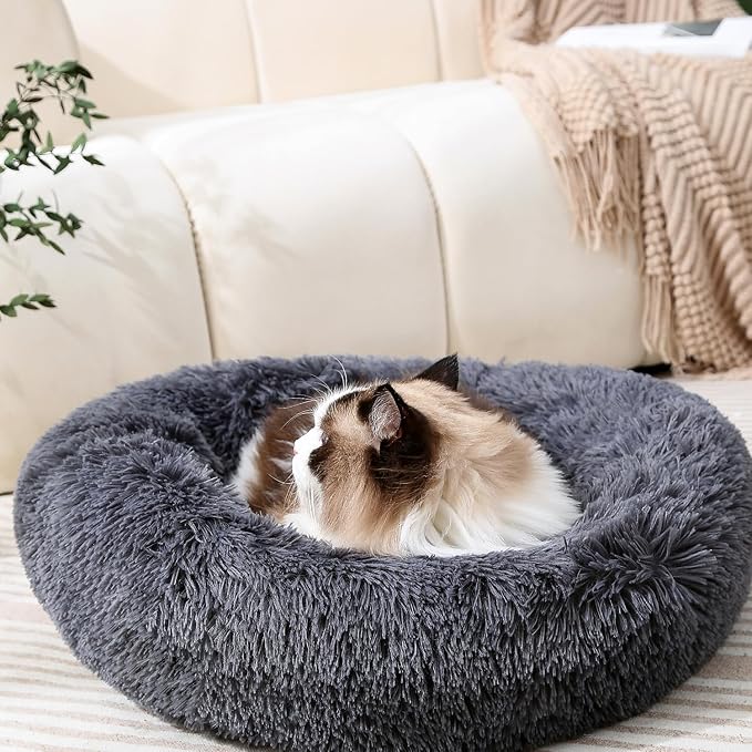 Calming Cat Bed for Indoor Cats Kittens, Small Dog Bed for Puppies Rabbits, Machine Washable Non-Slip Donut Pet Sofa, Plush Dark Gray Cama para Gatos, Up to 6.6lbs