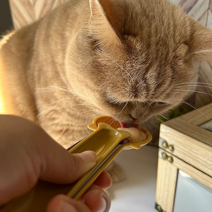 Cat Treat Dispenser for Puree and Bisque Bar Feeding Spoon, Squeezer for Cat Bar Treats (Pink)