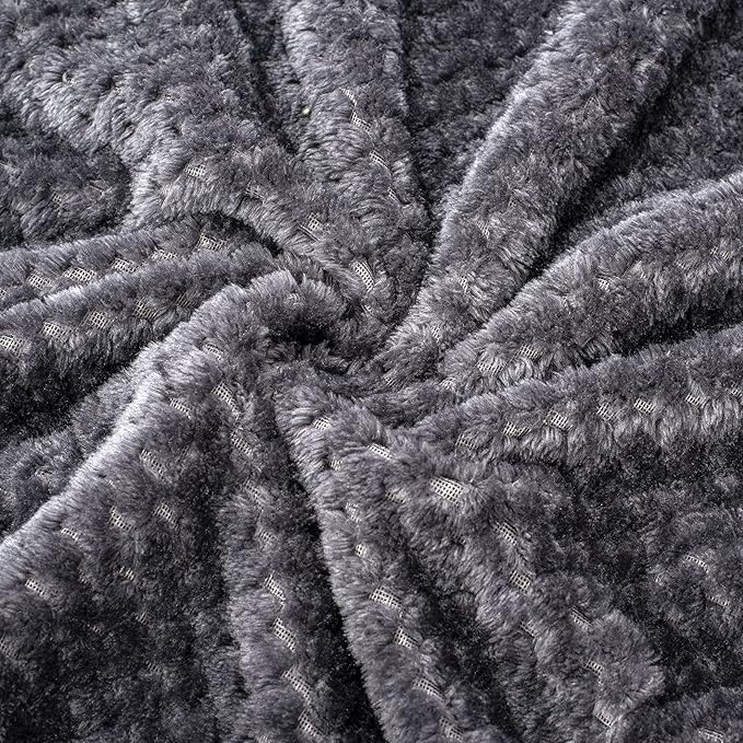 Warm Soft Fuzzy Dog or Cat Blanket, Plush Fleece Throws for Puppy, Kitten, Bed, Couch, Sofa, Travel (S/24" x 32", Grey Black)